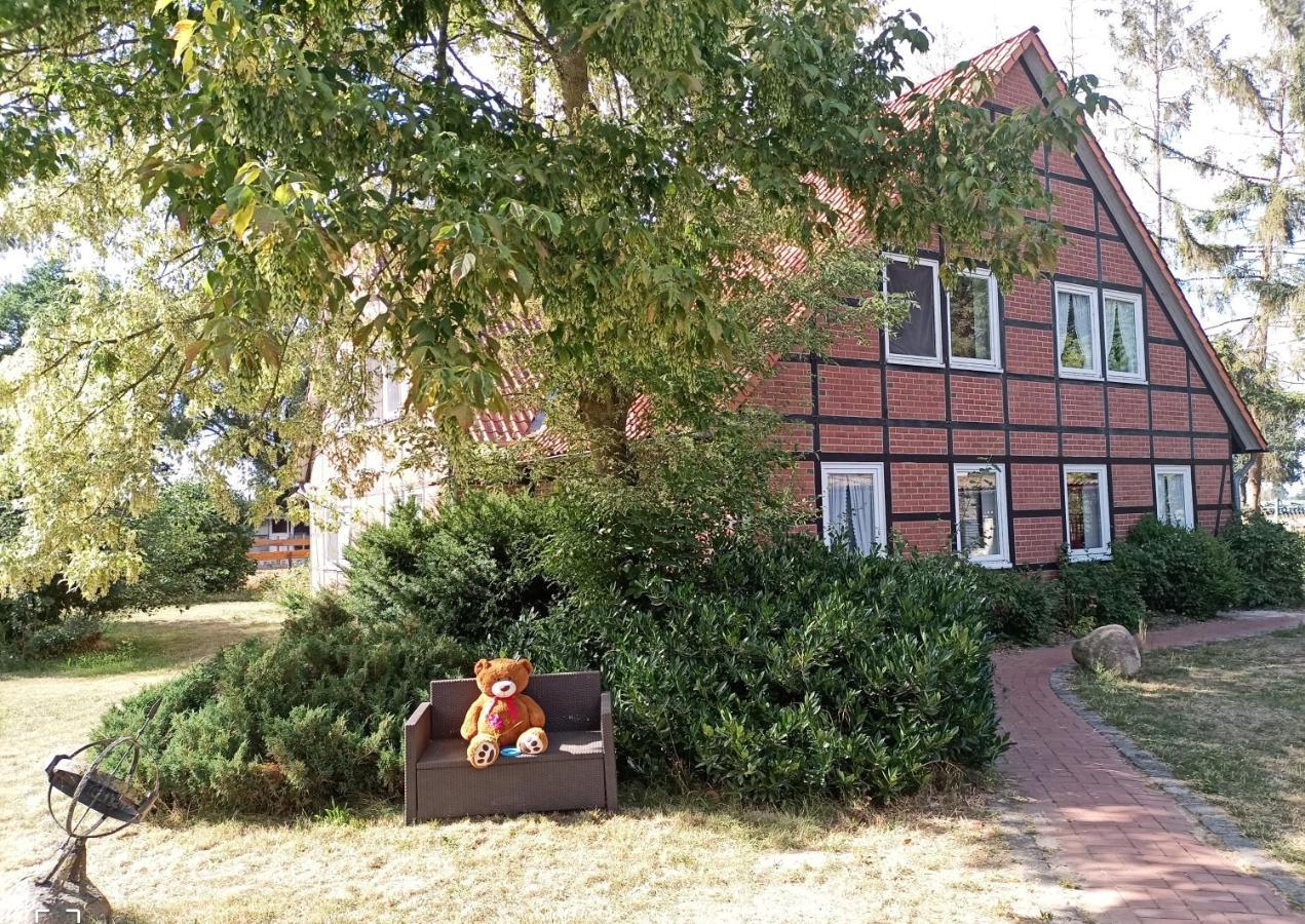 Ihr Ferien Hotel Brunnenhof Suhlendorf Kültér fotó