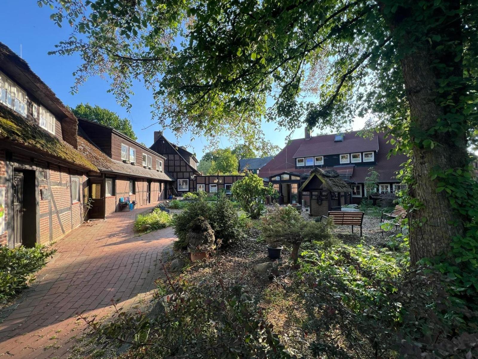 Ihr Ferien Hotel Brunnenhof Suhlendorf Kültér fotó